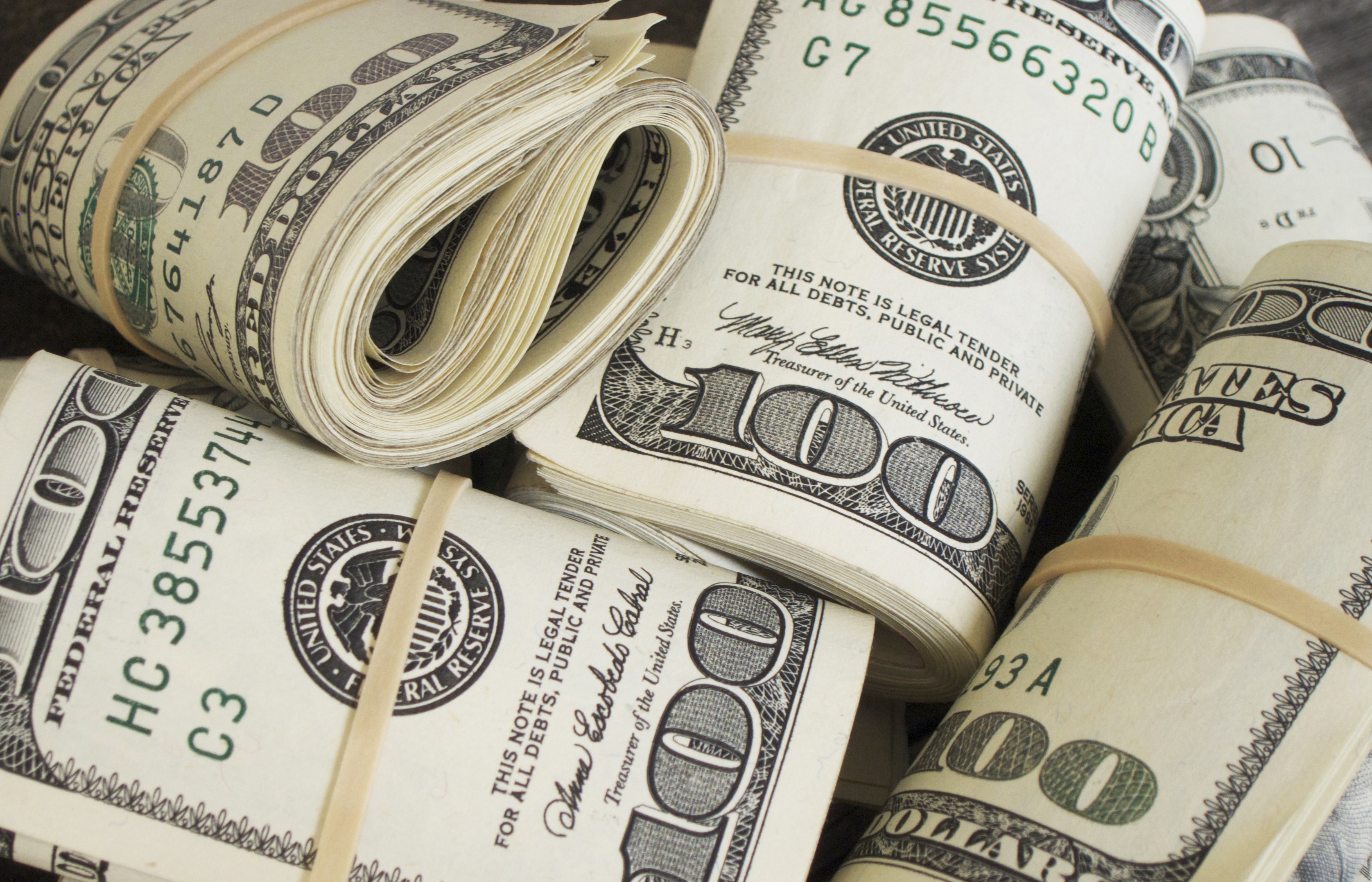 $100-dollar bills.