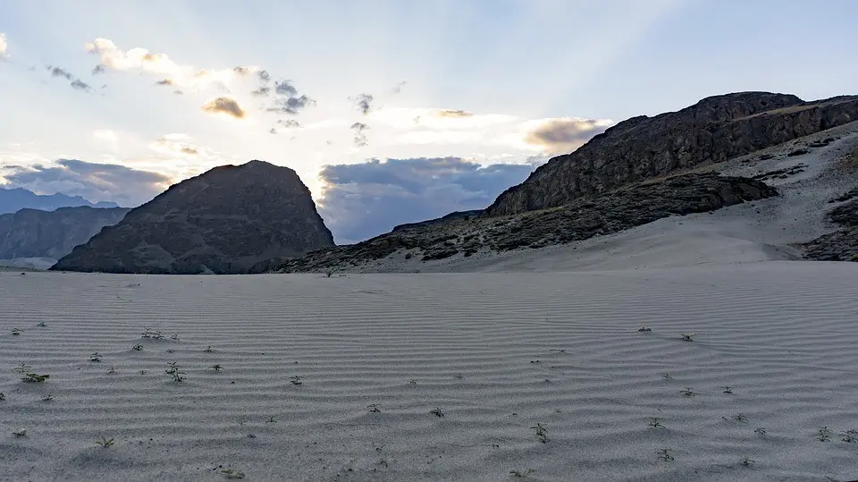 A cold desert